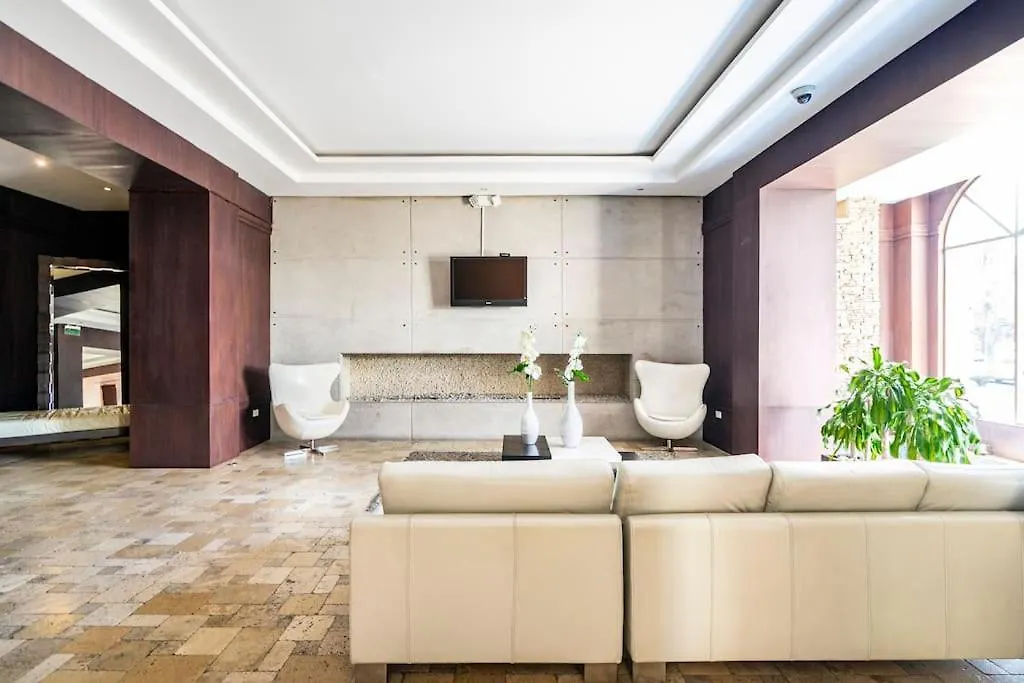 Mini Apartamento, Netflix, Disney Plus, Sector Privilegiado, Cerca De Todo Quito